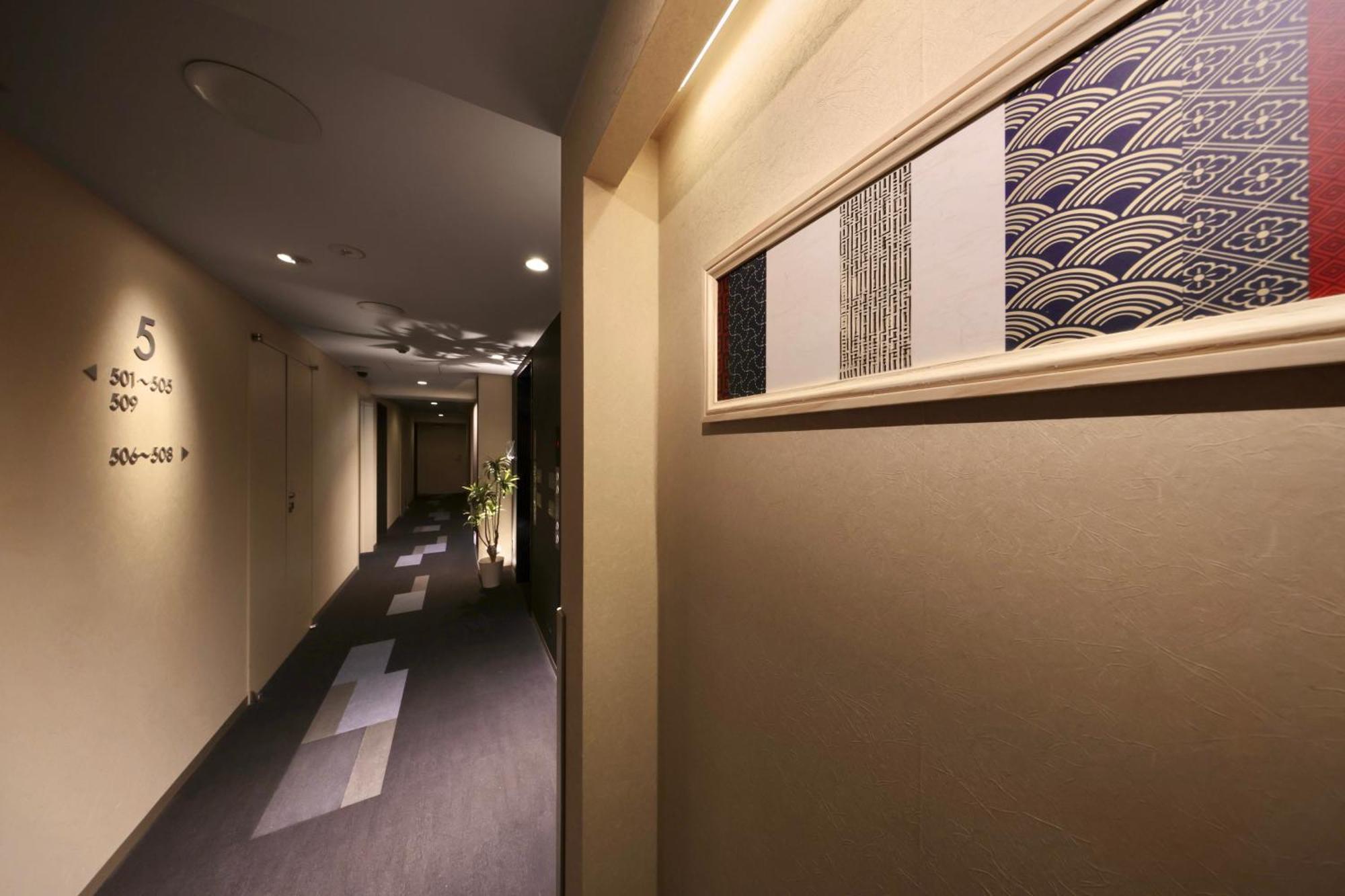 Kuromon Crystal Hotel Osaka Exterior photo